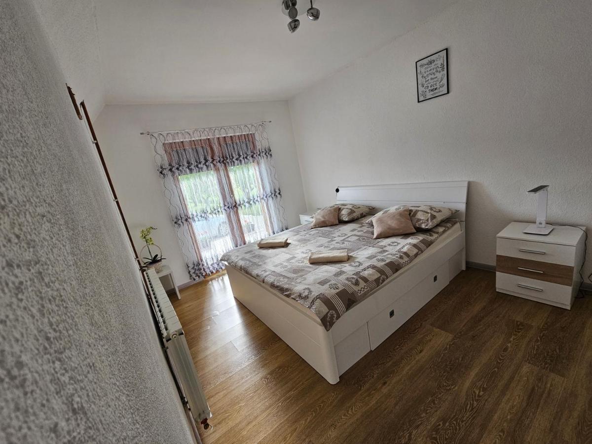 Apartment Topalovic Korenica Extérieur photo